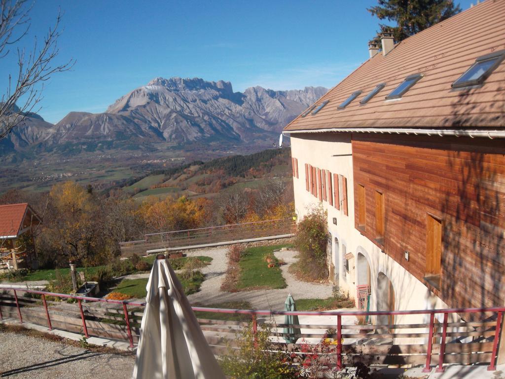 Comme un écrin... Chambres et table d'hôtes Saint-Bonnet-en-Champsaur Esterno foto